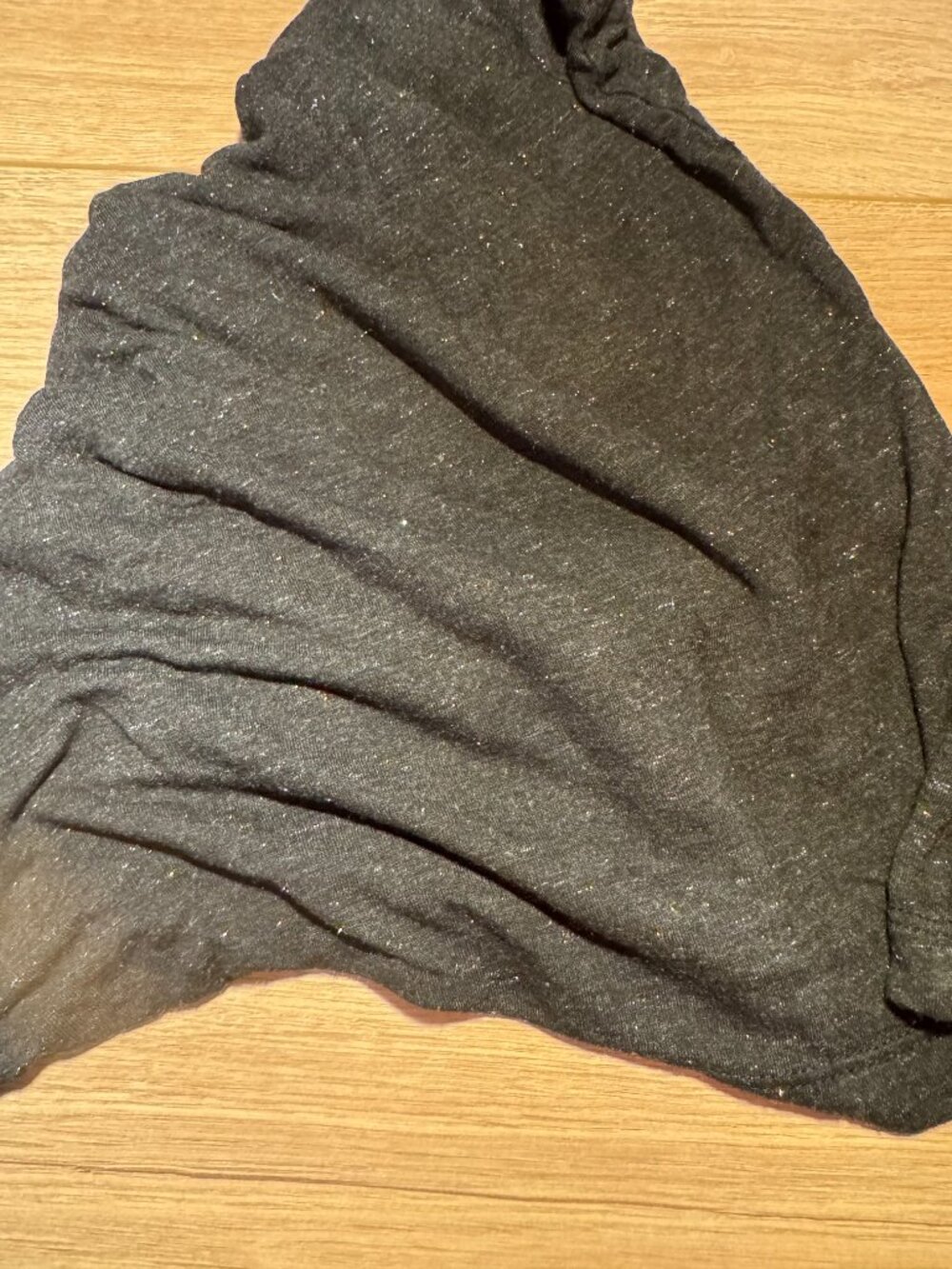 Z Supply Classic Skimmer Sparkle Tee in Black | Casual Everyday Basic M - Picture 9 of 9